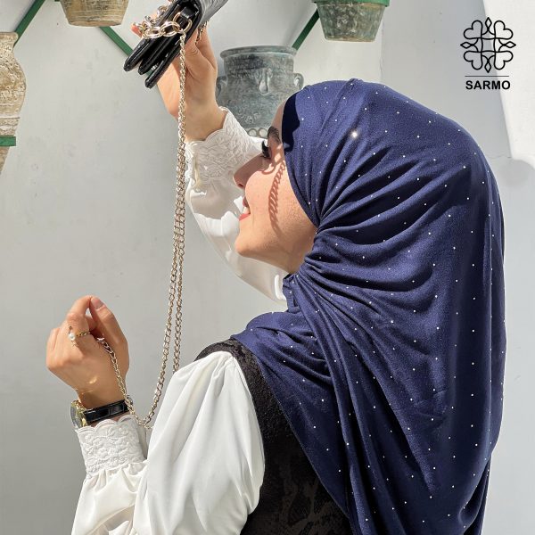 تصویر شال کشی نگین دار