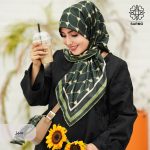 روسری ابریشم کجراه پولک - Image 9