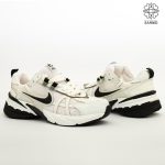 کفش کتونی زنانه نایک V2K Run سفید - Image 2