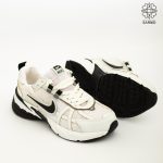 کفش کتونی زنانه نایک V2K Run سفید - Image 3