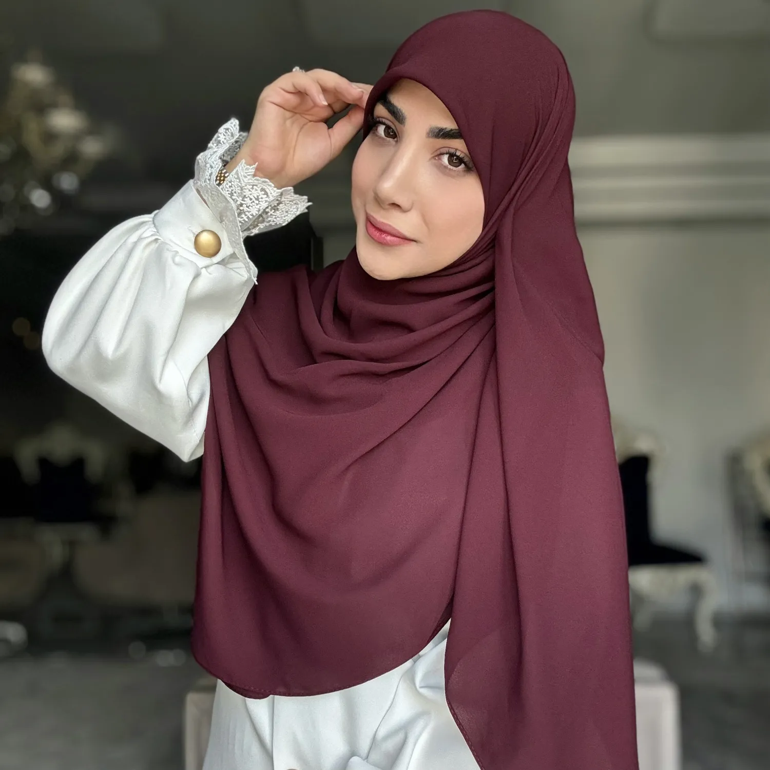 روسری-کرپ-حریر-20368 روسری کرپ حریر - Image 1