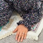 چادرنماز آستین‌دار گل آذین - Image 6