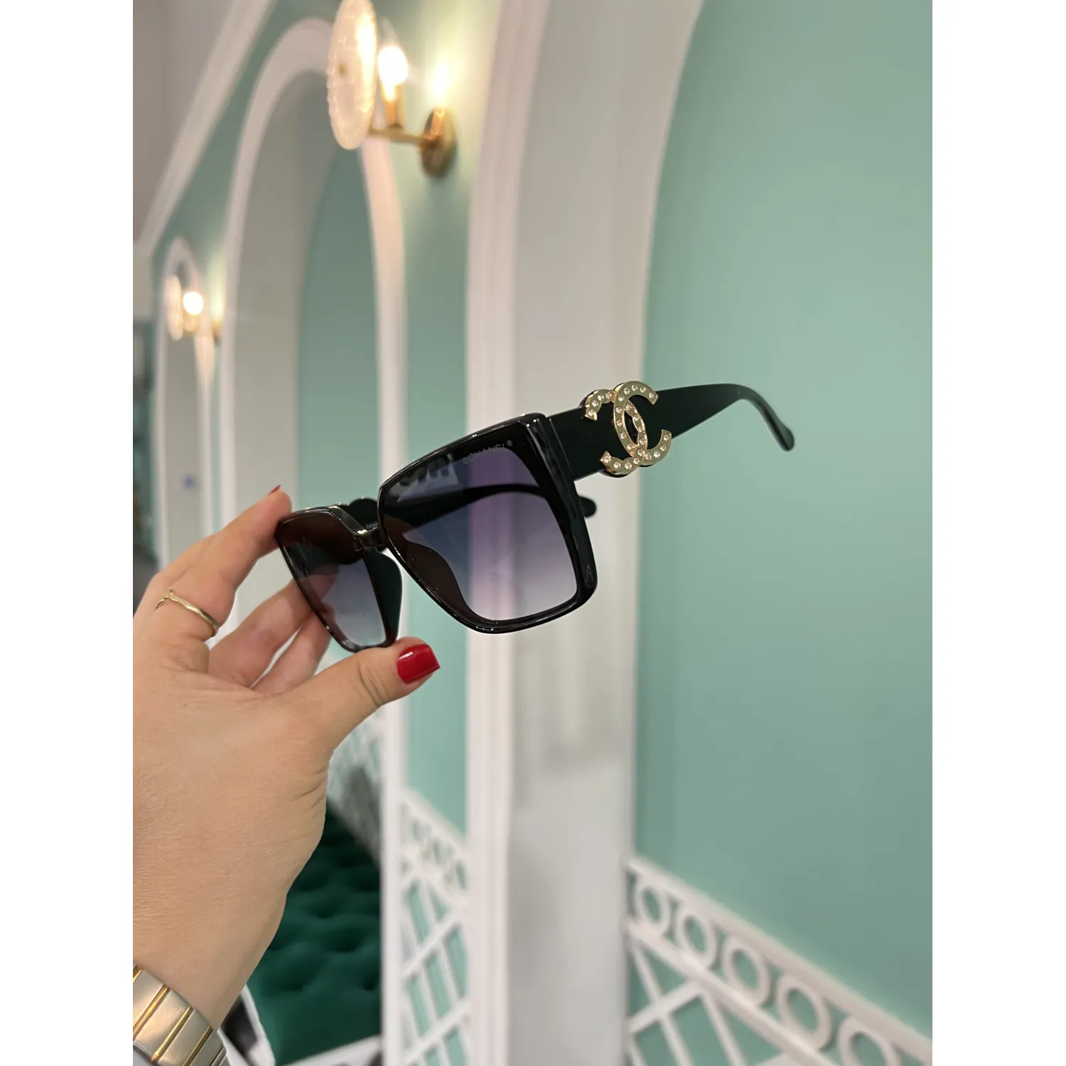 عینک-زنانه-شنل-۸۸۹۸-706 عینک زنانه شنل ۸۸۹۸ - Image 1