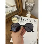 عینک فلزی پلیس ۸۳۸۷ - Image 4