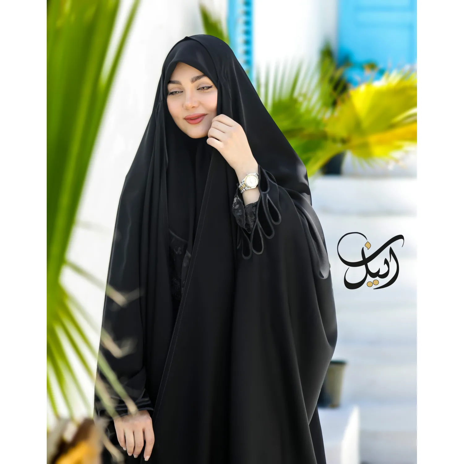 مدل-ترکیبی-مخملی-و-گلدوزی-1124 مدل ترکیبی مخملی و گلدوزی - Image 1