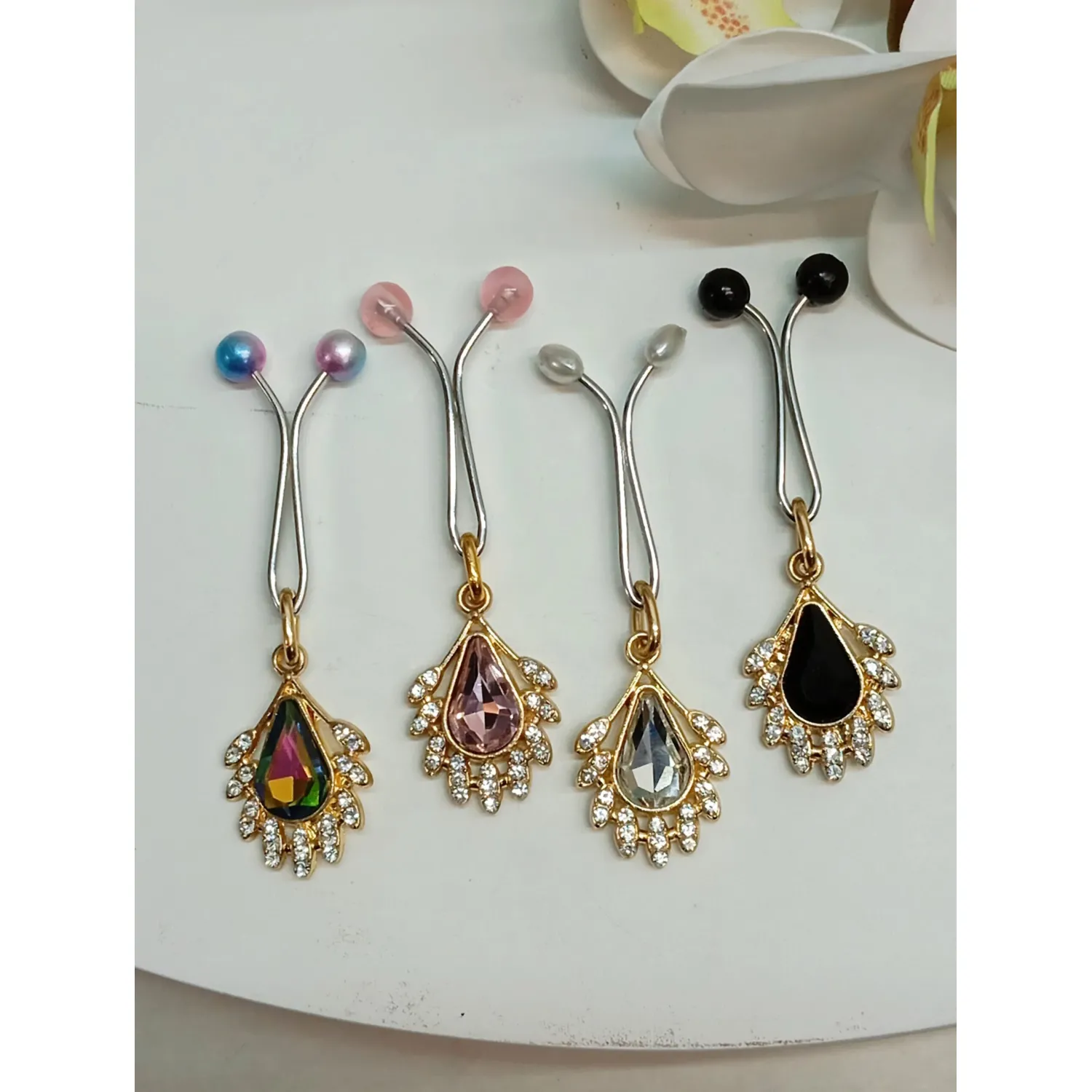 گیره-روسری-تاج-6068 گیره روسری تاج - Image 1