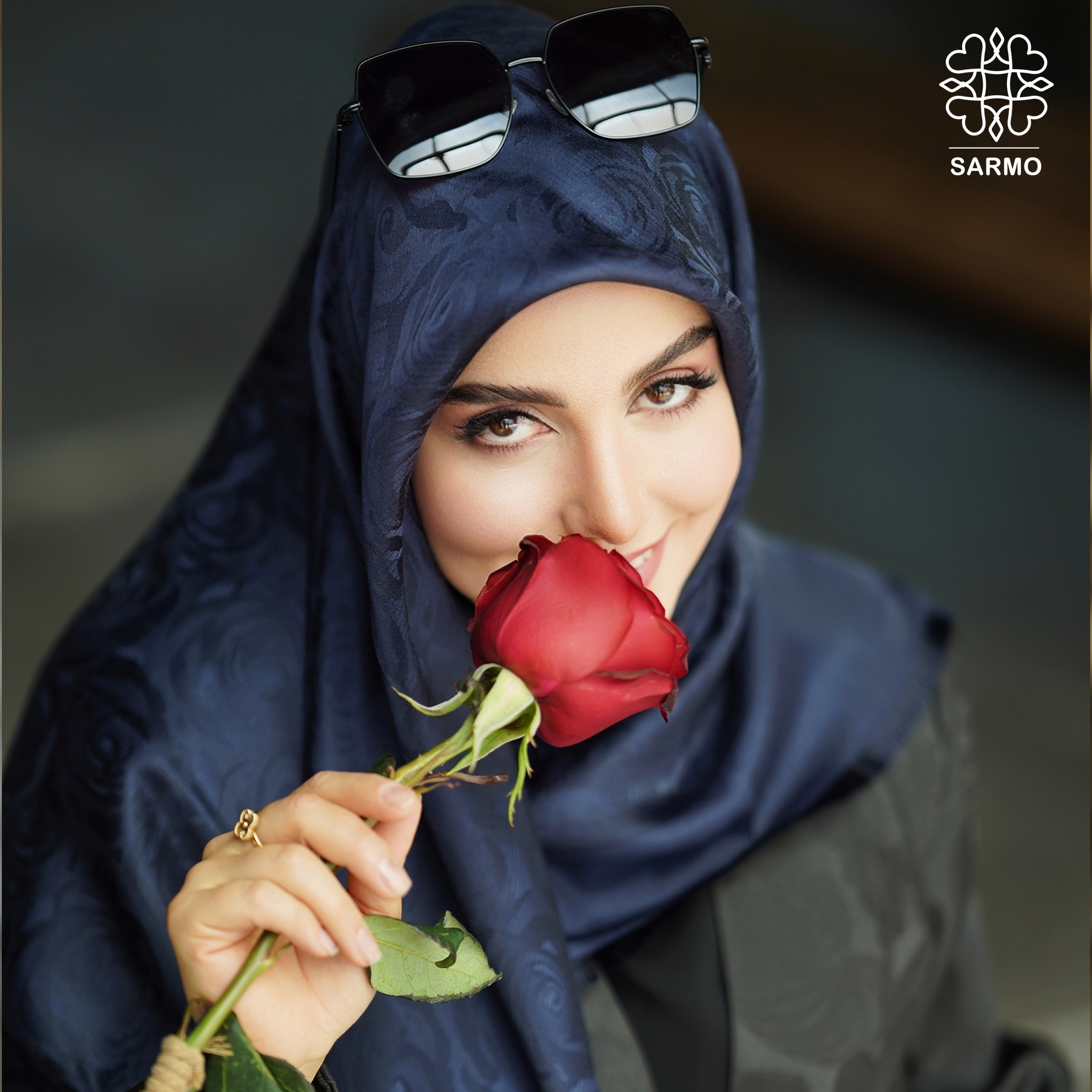 گل رز کاور روسری ژاکارد رونا گل رز -140 - Image 1