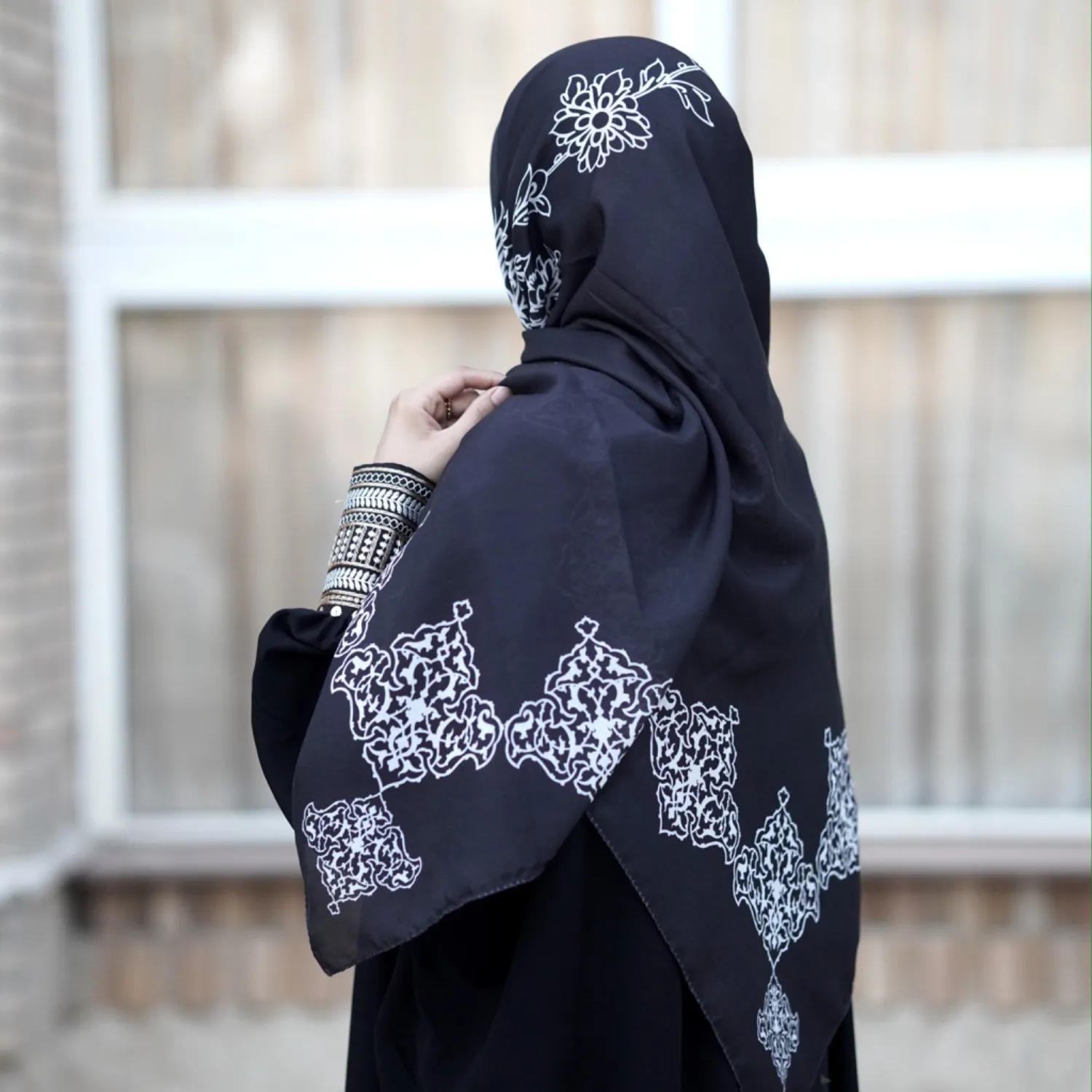 روسری-نخی-حدیث-عشق-539 روسری نخی حدیث عشق - تصویر 1