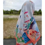 روسری نخی قواره متوسط (قواره 110) داستانی نارنجی