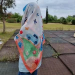 روسری نخی قواره متوسط (قواره 110) داستانی نارنجی - تصویر 3