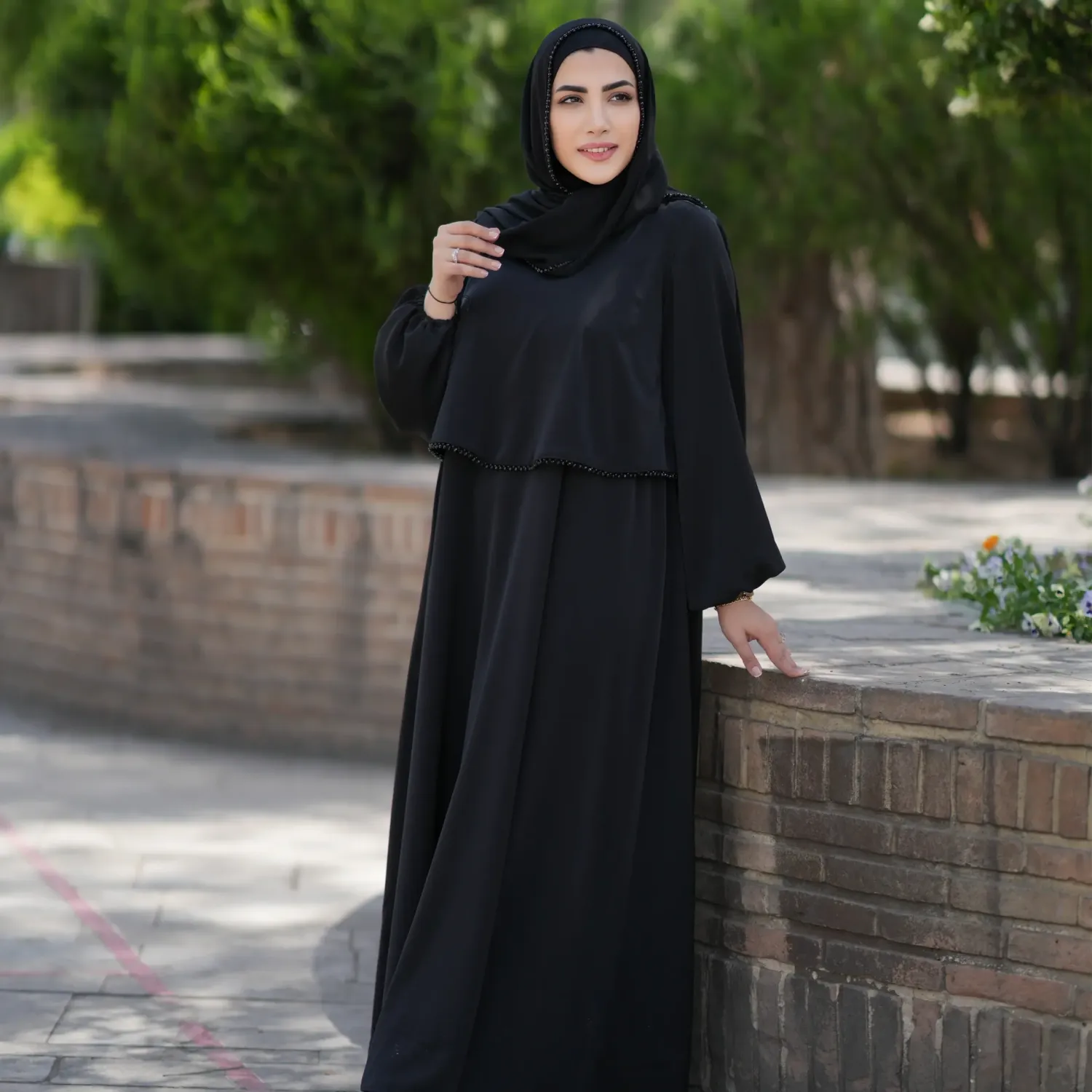 عبا-جواهردوزی-شیرین-23132 عبا جواهردوزی شیرین - Image 1
