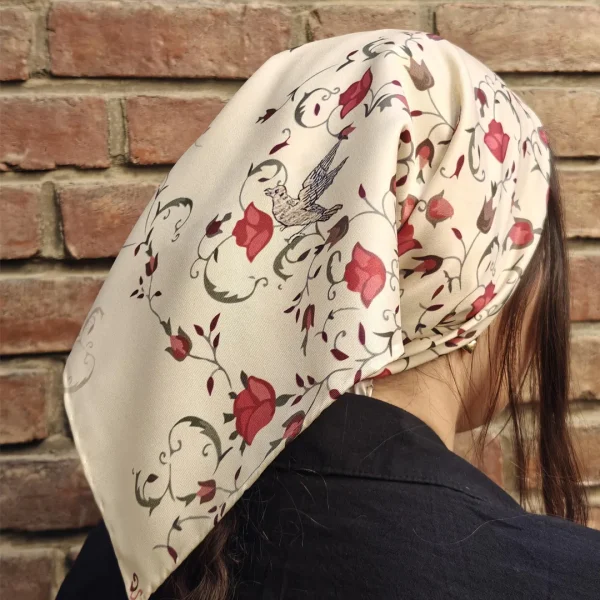 مینی اسکارف ابریشم توییل مرغ بهشتی - تصویر 4