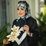 روسری ابریشم توییل پرواز خیال - Image 2
