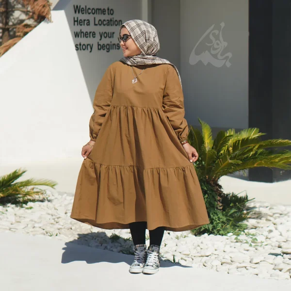 پیراهن نیلا - تصویر 12