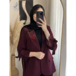 سنجاق سینه پاپیون قرمز
