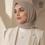 گردنبند استیل ونکلیف تک گل طلایی کد 509428062 - Image 3