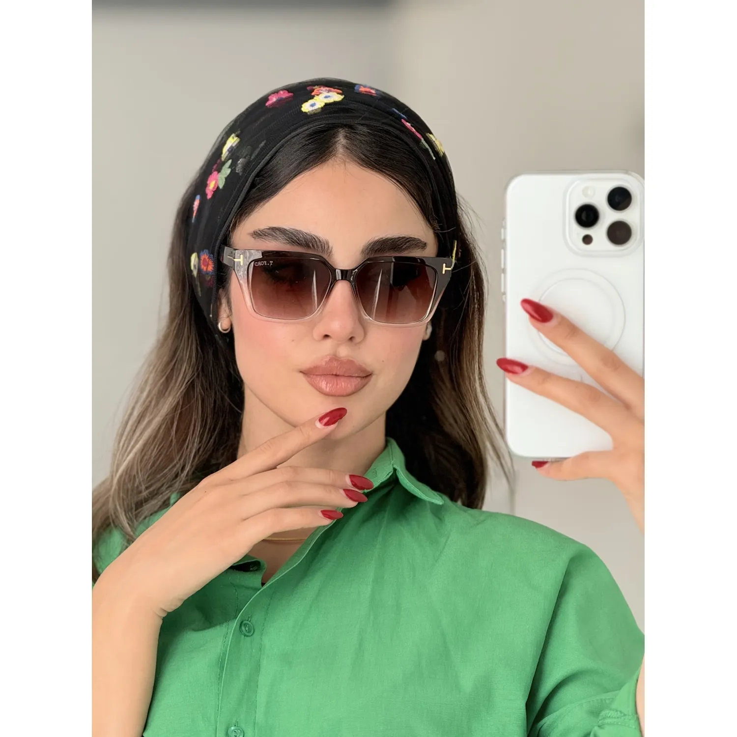 عینک-آفتابی-زنانه-مربعی-تامفوردکد2224-3958 عینک آفتابی زنانه مربعی تامفورد(کد2224) - تصویر 1