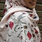 روسری ابریشم توییل مرغ بهشتی - تصویر 4